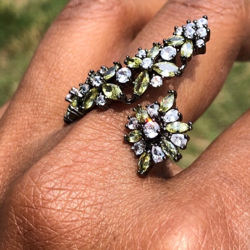 Hematite Finish Adjustable Ring With Green And Cl… - image 6